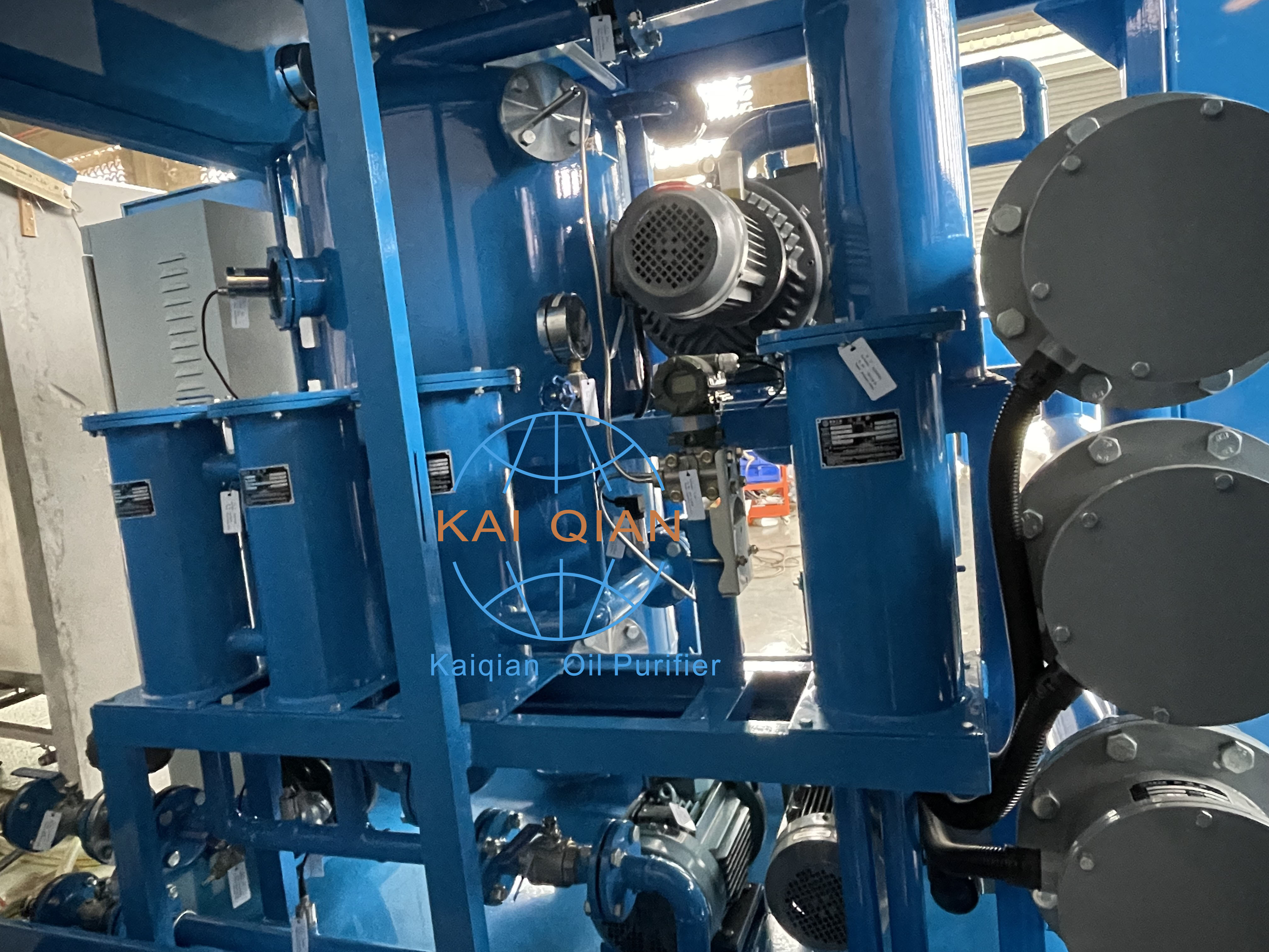 拖車式變壓器油真空濾油機(jī) 拖車式變壓器油真空濾油機(jī)